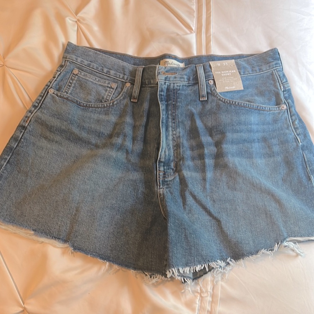 Madewell Mom Jean Shorts, size 33